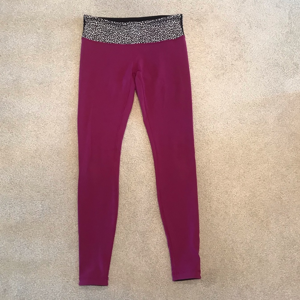 Lululemon Reversible Wunder Under Leggings